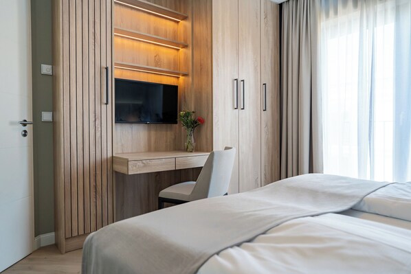 2 Schlafzimmer, Zimmersafe, Bügeleisen/Bügelbrett, Reisekinderbett