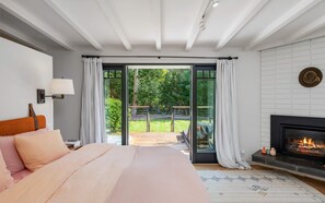4 bedrooms, iron/ironing board, travel crib, WiFi