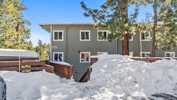 Condo, 2 phòng ngủ | Ngoại thất