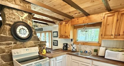 Kendall Cottage Limit 6 3 Bedroom Villa