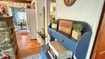 Villa, 3 Bedrooms | Interior