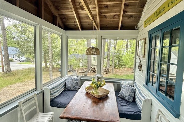 Villa, 3 Bedrooms | Dining