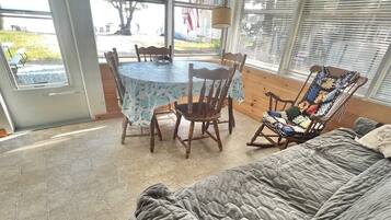 Villa, 1 Bedroom | Interior