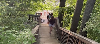 Steps to Townline Beach walk to all fire pit Screened Porch