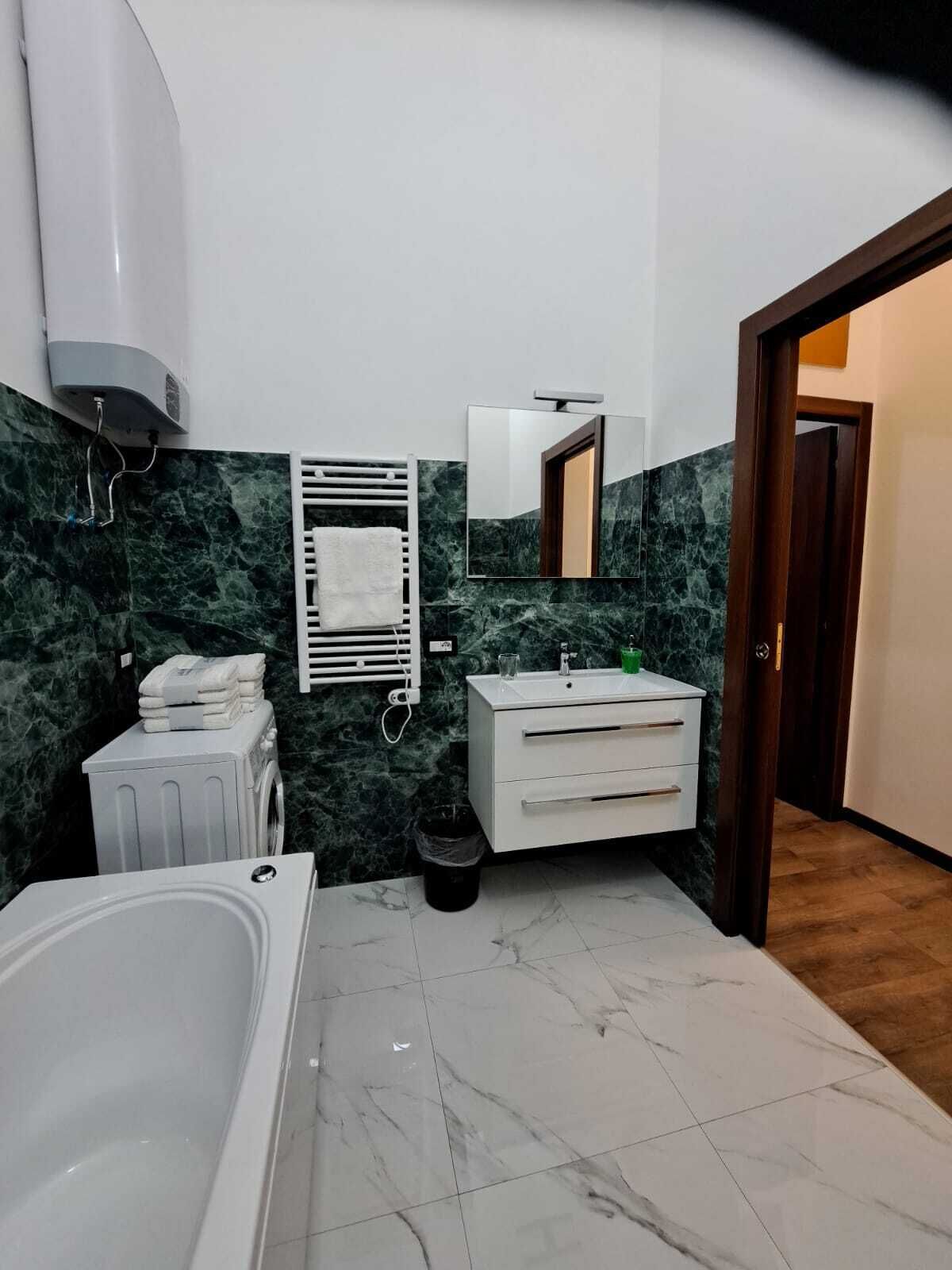 Whirlpool, Haartrockner, Bidet, Handtücher