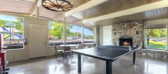 Bass Point Bliss - Resort Rental on Lake of the Ozarks Shoreline