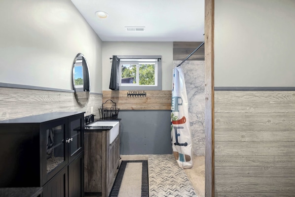 Casa, letti multipli, patio (Bass Point Bliss) | Interni