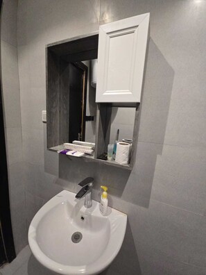 Savon, papier toilette