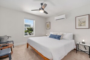 4 Schlafzimmer, Bügeleisen/Bügelbrett, Reisekinderbett, WLAN