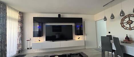 Smart TV