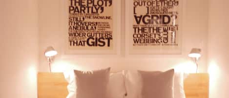 1 habitación, tabla de planchar con plancha, wifi y ropa de cama