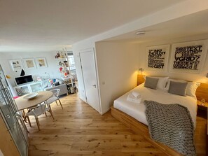1 Schlafzimmer, Bügeleisen/Bügelbrett, WLAN, Bettwäsche