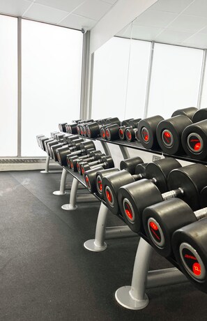 Fitness facility - GREENWICH LUX STUDIO LONDON. 1-3months+. Central, From GBP288- GBP1620per mth (London)