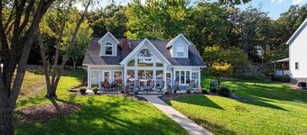 Gentle Slopes Retreat Fit For 12!