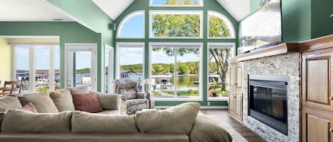 House, Multiple Beds, Patio (Gentle Slopes Retreat) | Living area | 42-inch flat-screen TV with digital channels