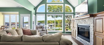 Gentle Slopes Retreat Fit For 12!