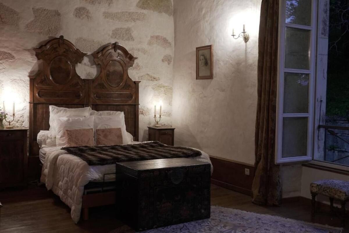 Comfort Double or Twin Room | Iron/ironing board (on request), WiFi (free)