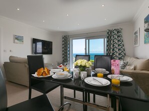 Dining - Skysail (St Ives)