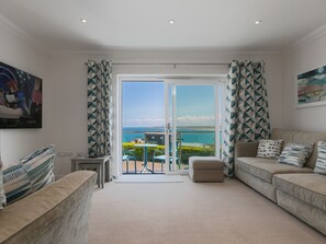 Living area - Skysail (St Ives)