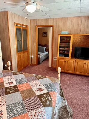 3 Schlafzimmer, Bügeleisen/Bügelbrett, Reisekinderbett, WLAN
