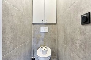 Shower, hair dryer