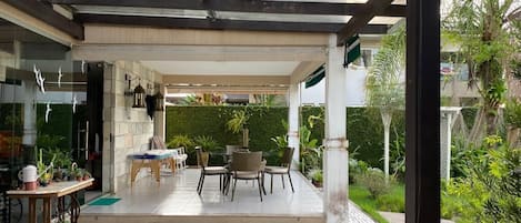 Comfort-Zimmer, Gartenblick | Terrasse/Patio