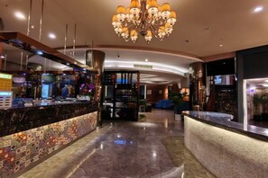 Unclassified image, 2 of 12, button - Yaqi Business Hotel Shanghai (Shanghai)