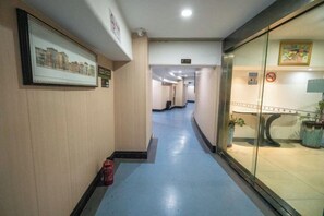 Unclassified image, 3 of 12, button - Yaqi Business Hotel Shanghai (Shanghai)