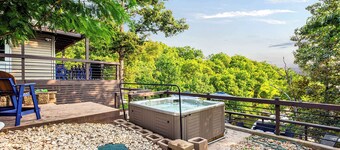 One More Night - Enjoy Lakefront Life!