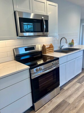 Microwave, oven, stovetop, dishwasher