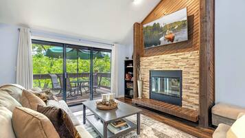 Condo, Multiple Beds, Patio (Ozark Escape) | Living area | 42-inch flat-screen TV with digital channels