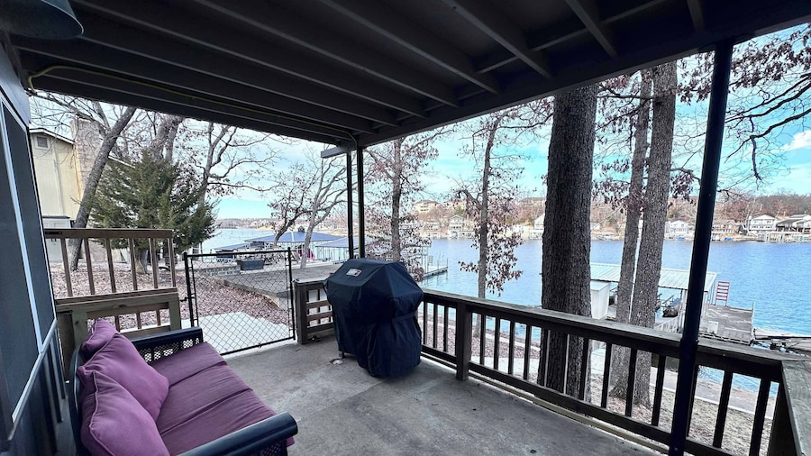 Red Deer Cabin Stay for 8!