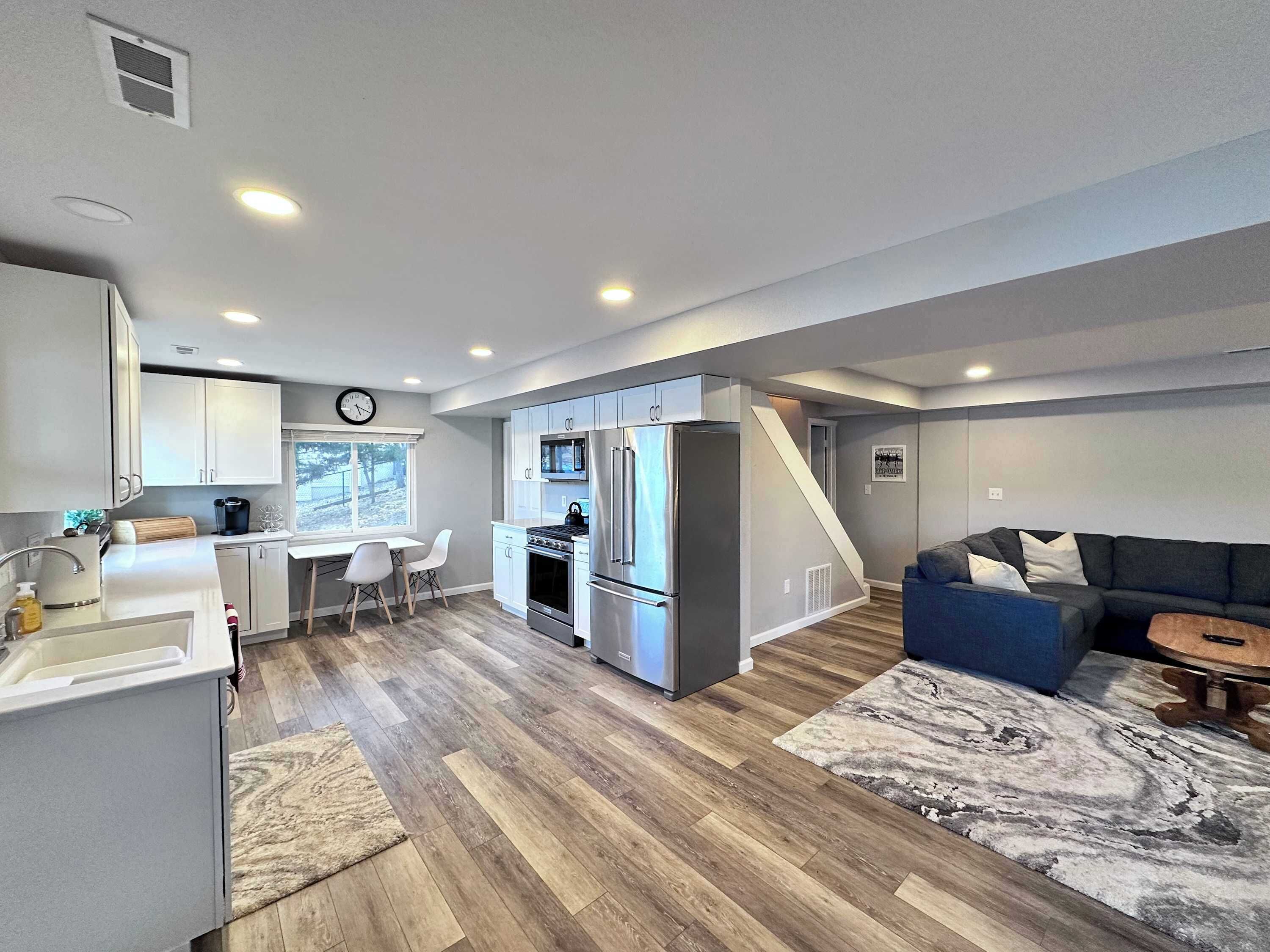 House, Multiple Beds, Patio (Red Deer Cabin) | Interior