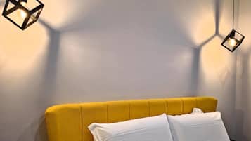 Deluxe-Zimmer, Nichtraucher, eigenes Bad | Badezimmer | Kostenlose Toilettenartikel, Haartrockner, Hausschuhe, Handtücher