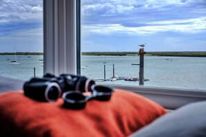 Apartment | Exterior - The Apartment in Burnham-on-crouch (Burnham-on-Crouch)