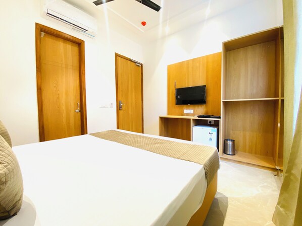 Superior-Doppelzimmer, Balkon, Stadtblick