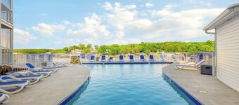 Seascape Cove Waterfront!
