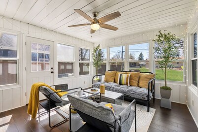 4BD Near Airport & MOA - Movie Room & Outdoor Fun