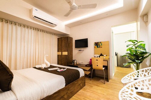 Deluxe Room with Kitchen