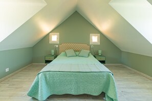 4 bedrooms, free WiFi