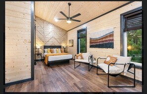 6 bedrooms, WiFi, bed sheets
