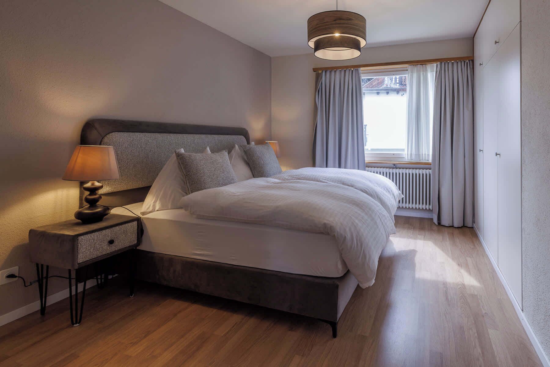 3 chambres, bureau, Wi-Fi, draps fournis