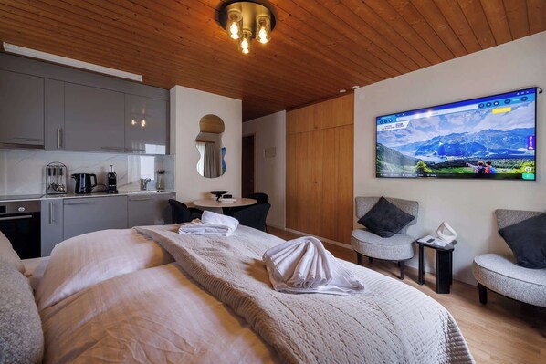 1 chambre, bureau, Wi-Fi, draps fournis