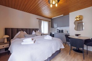 1 chambre, bureau, Wi-Fi, draps fournis