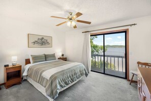 House, Multiple Beds, Patio (Sunset Escape) | 3 bedrooms, individually decorated, individually furnished, bed sheets - Sunset Escape - Fit For 8 (Gravois Mills)
