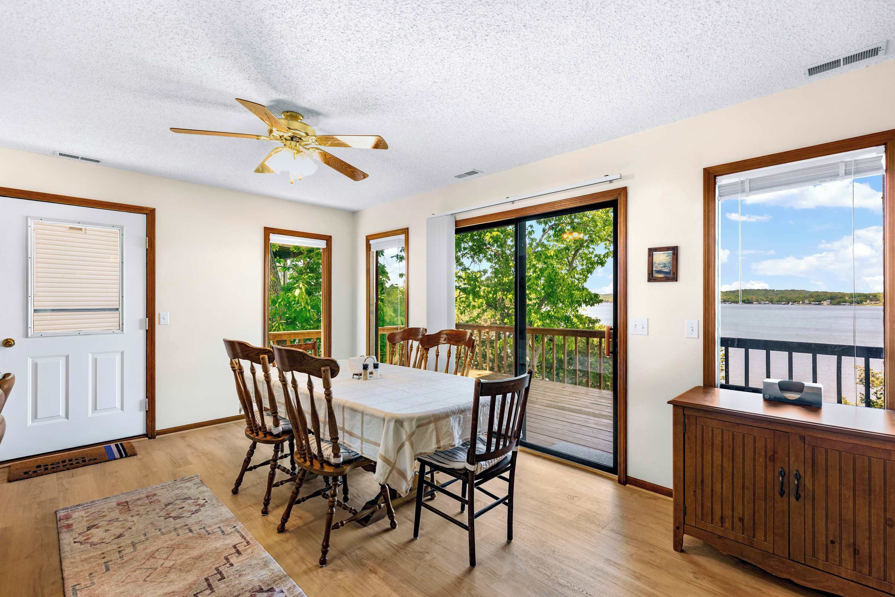 تناول الطعام