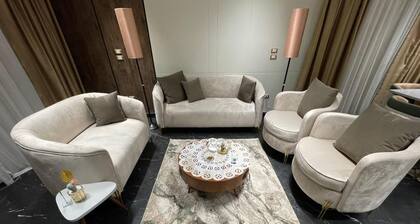 4-bedroom villa in awesome Giza Governorate with AC, WiFi