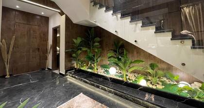 4-bedroom villa in awesome Giza Governorate with AC, WiFi