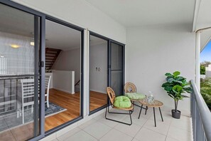 Terrace/patio - Coastal Comfort 3BR Home in Heart of Redcliffe (Redcliffe)