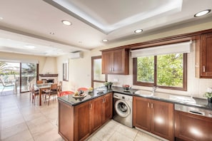 Villa (3 Bedrooms) | Interior